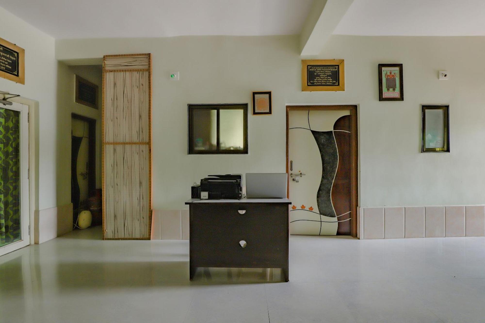 Spot On Jainsite Bhavan Palitana Εξωτερικό φωτογραφία