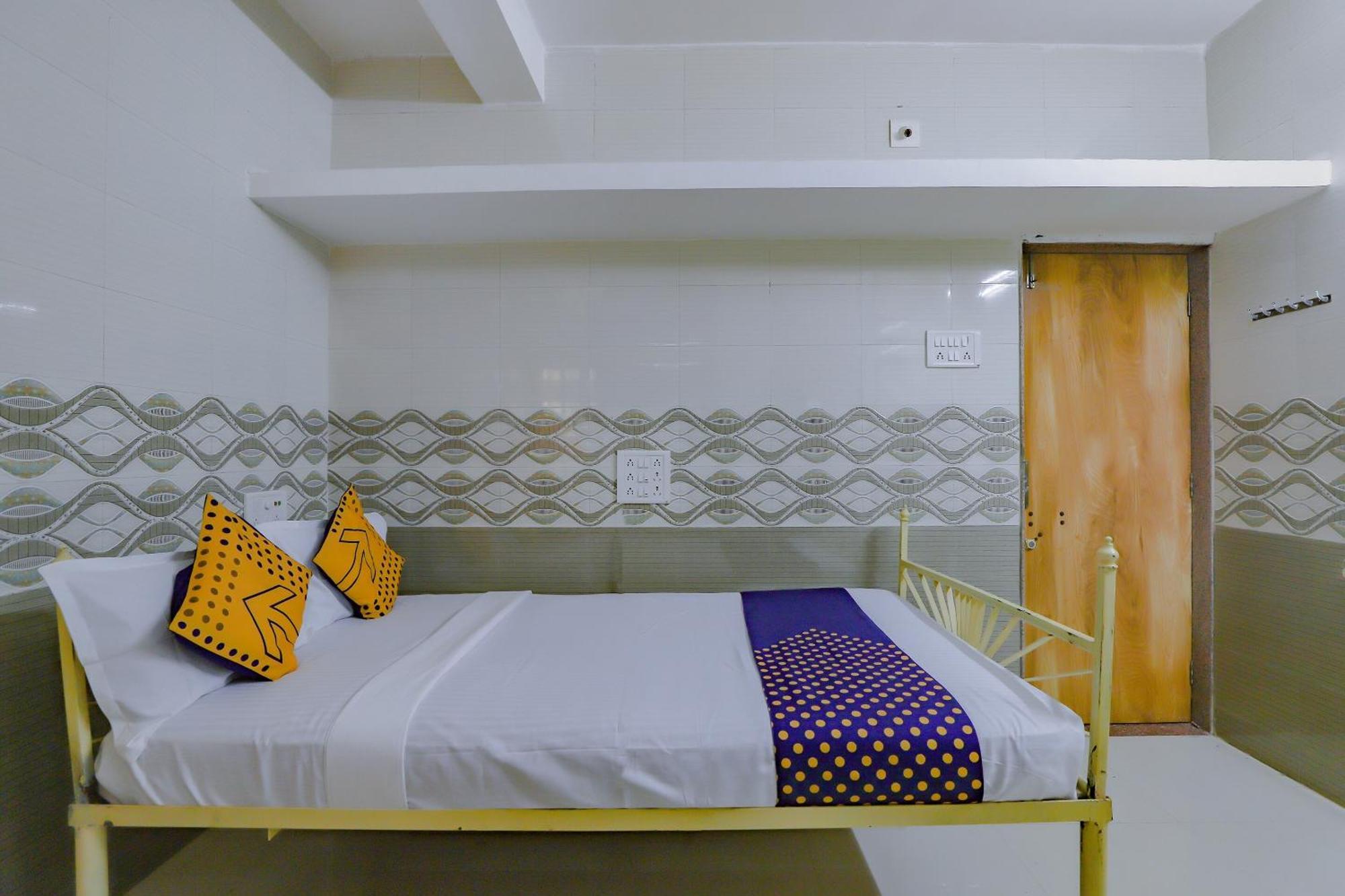 Spot On Jainsite Bhavan Palitana Εξωτερικό φωτογραφία